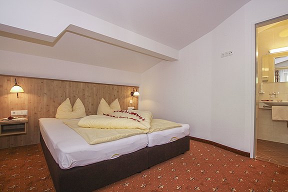 Example suite Hotel Waldhof in Gerlos in the Zillertal valley